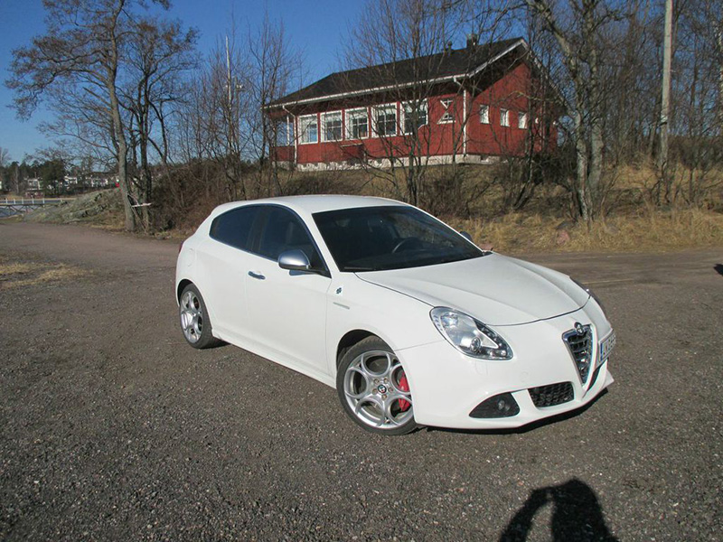alfa_side_2_forums.jpg