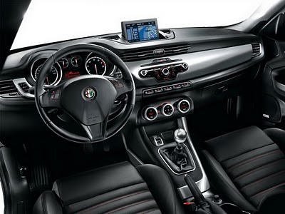Alfa-Romeo-Giulietta-22.jpg