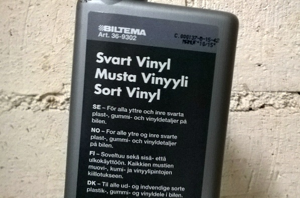 Musta vinyyli.jpg