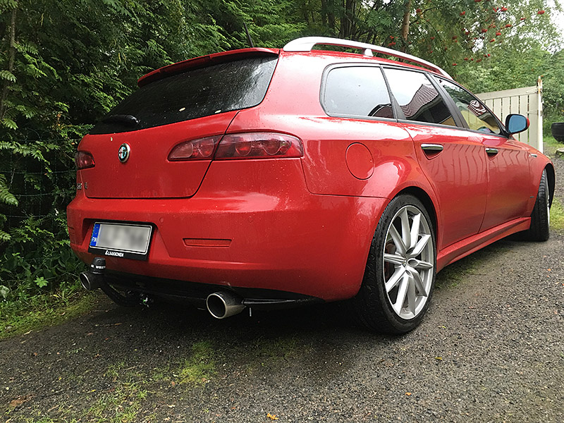 Alfa 159 Novitec rear boxes 100mm.jpg