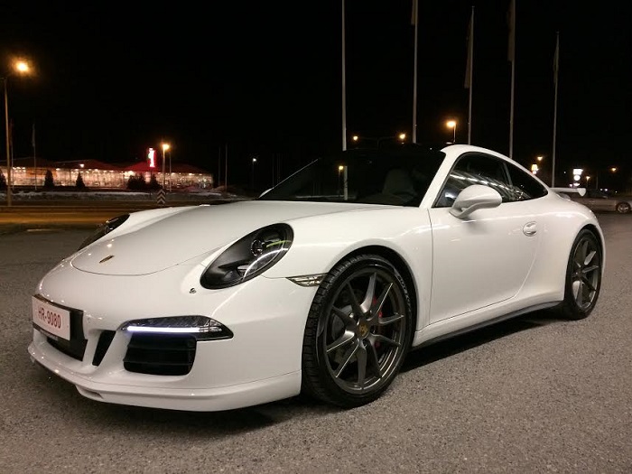 Porsche 911 4S PDK Aerokit Cup.jpg