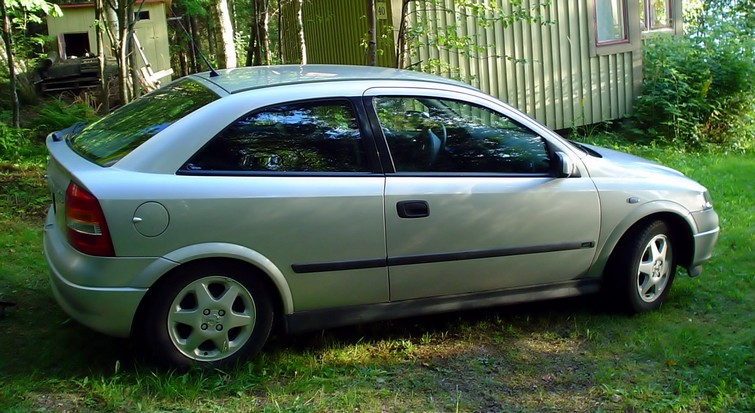 Opel_astra_g_sport.jpg