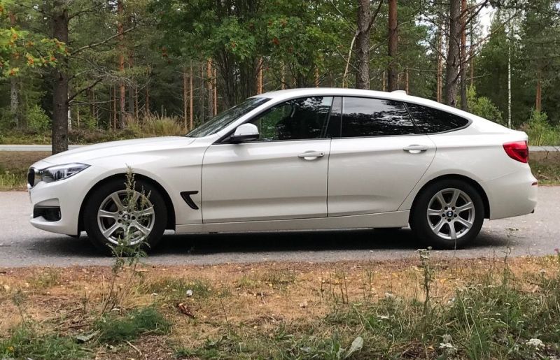 tintillä.jpg