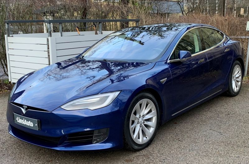 Tesla Model S 75D.jpg