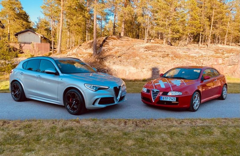 2 x Alfa.jpg