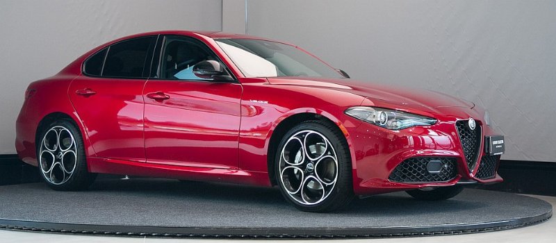 giulia_veloce.jpg