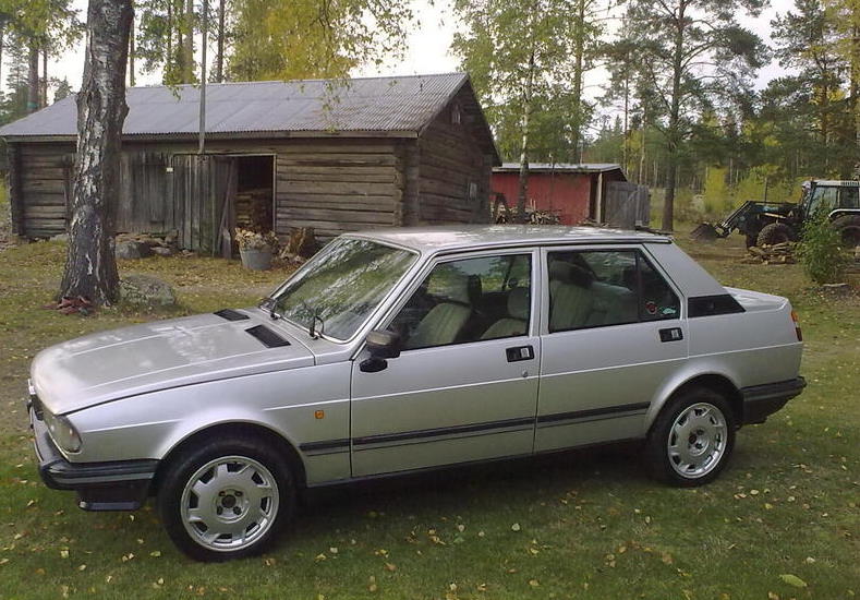 alfa-romeo-giulietta-4486819_l_9ef977dcc4aac98b.jpg