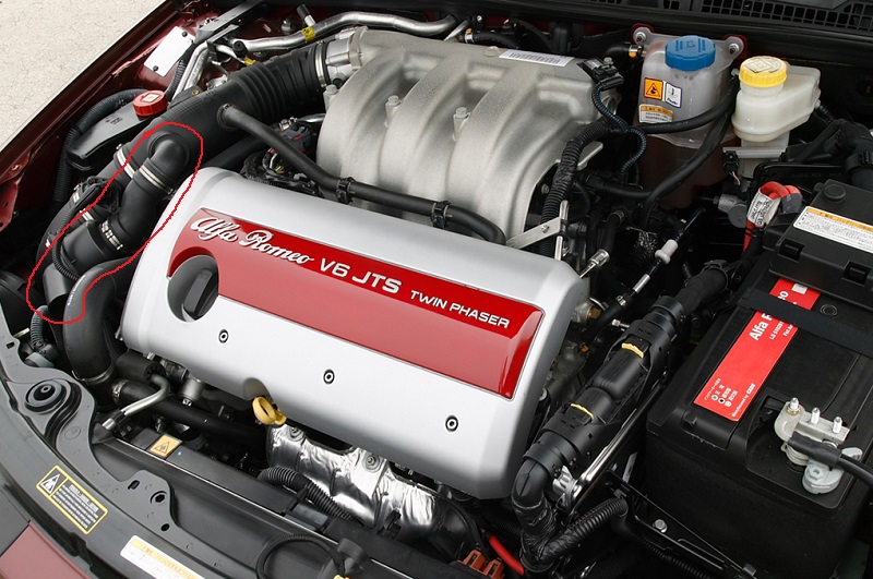 Alfa_Romeo_Brera_V6_engine.JPG
