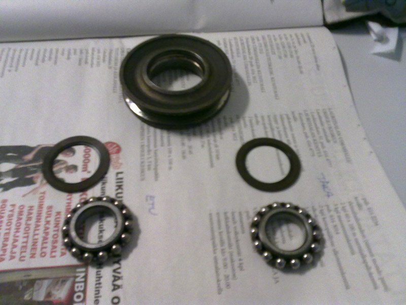 Kiristinlaakeri purettuna.